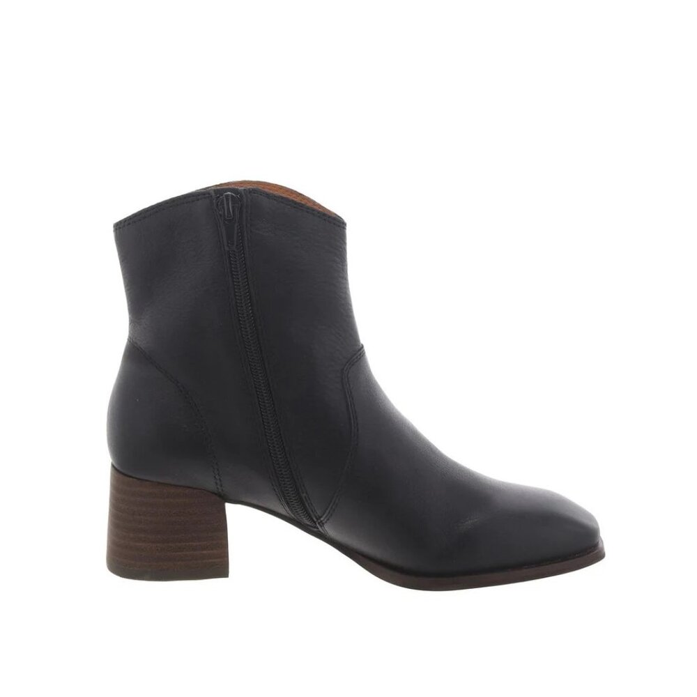 Lucky Brand Sz. 7.5 Black Laidem Bootie